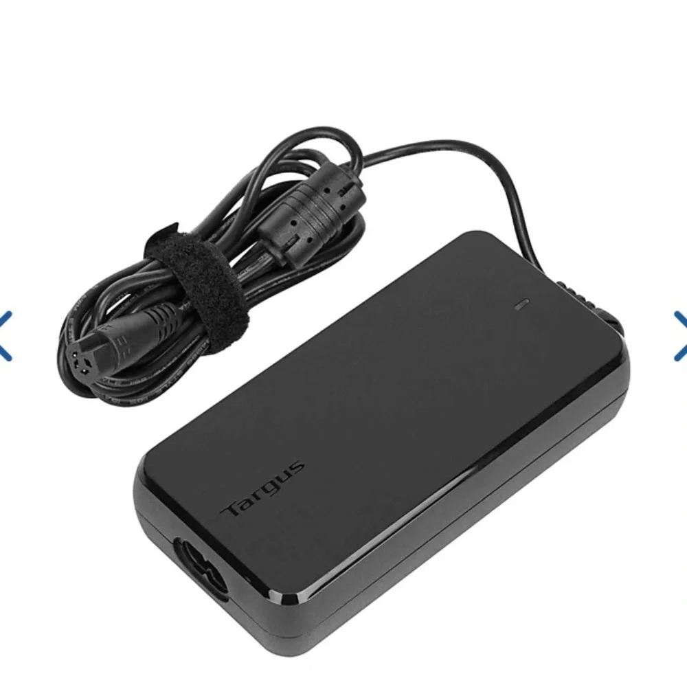 Targus APA32US Laptop Charger With USB Fast Charging Port